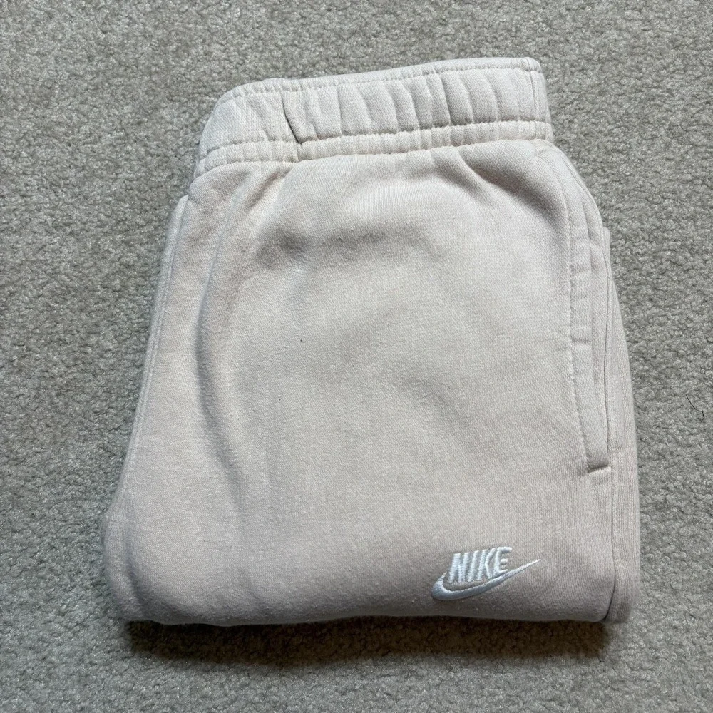 Nike Sweatpants Mens Small‎ Beige Fleece Jogger Pants Pockets Lounge Drawstring